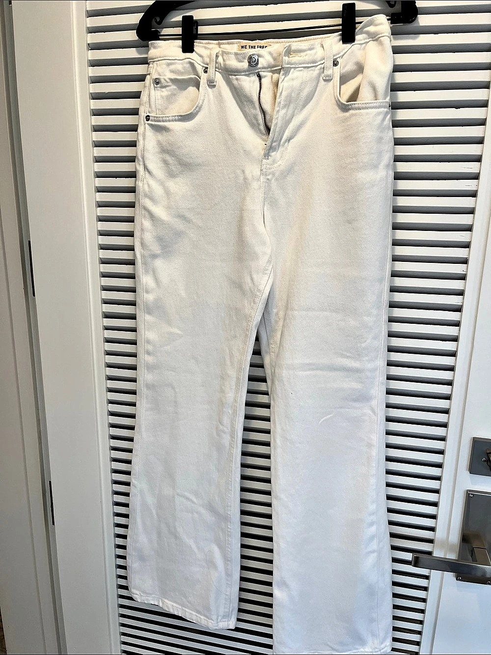 Free People- We The Free wide Leg Jeans in White Waist 29 Like New